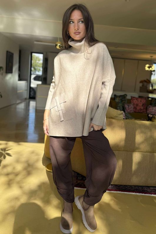 Balmoral Cargo Pocket Knit Jumper Oatmeal -